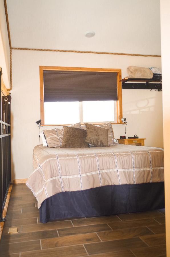 Rustic Hideaway Villa Cortez Ngoại thất bức ảnh